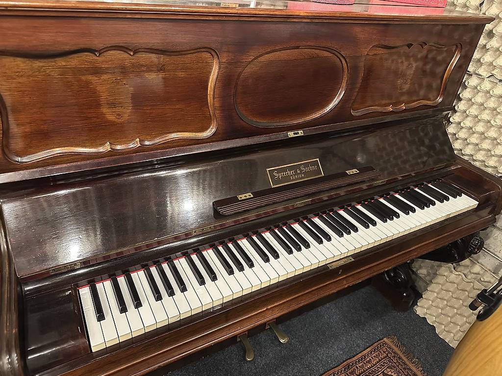 Piano - Klavier (Western-Piano) von Sprecher & Soehne