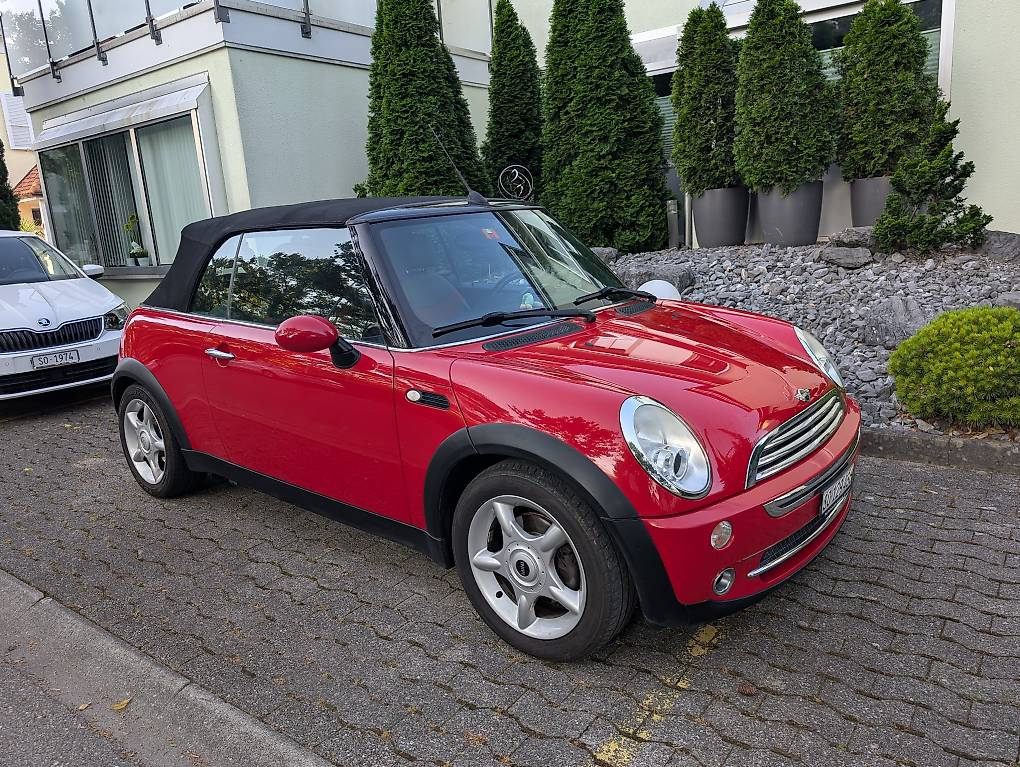 Mini Cooper Cabrio 1.6. 2006, 150"000km