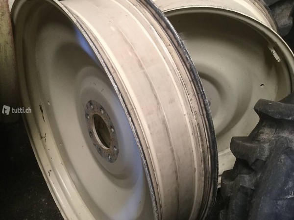  Traktor Felgen zu Hürlimann oder Same 11,2R38