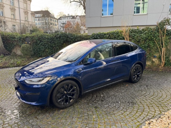 Tesla X