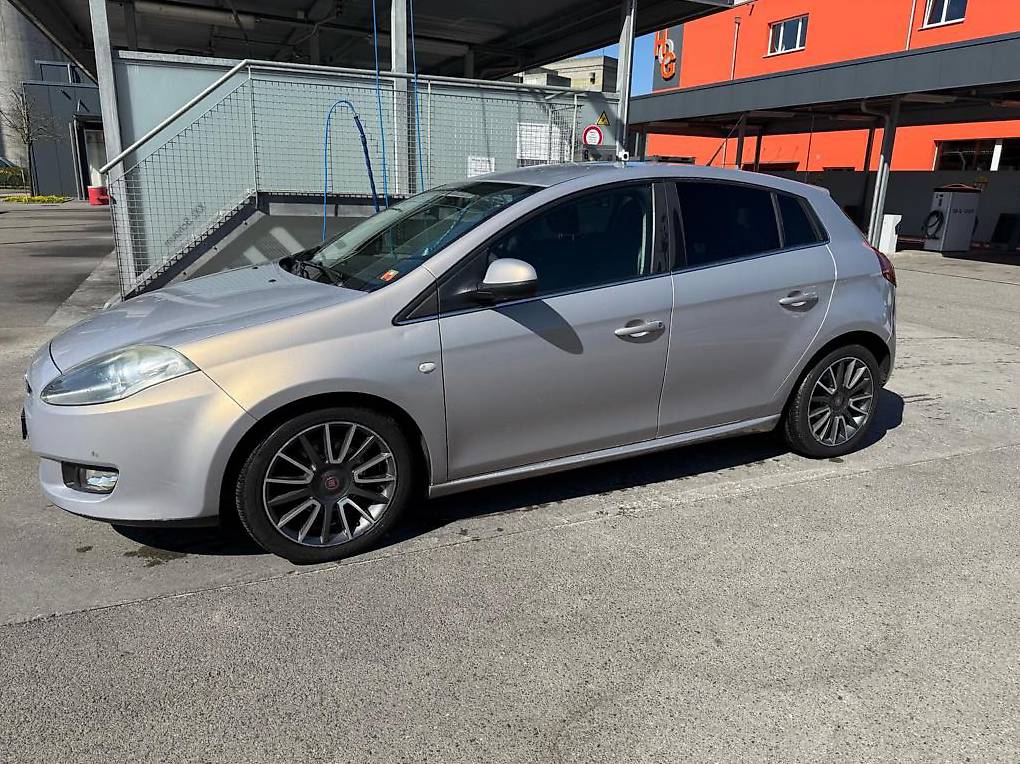 Fiat Bravo 1.4 Turbo Frisch MFK und Grossem Service ZR+WP