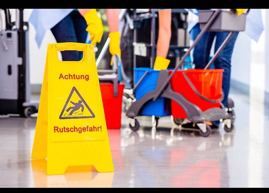 Aushilfe für Sommerferien gesucht in Glattbrugg