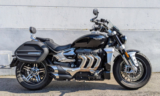 triumph rocket 3 gt