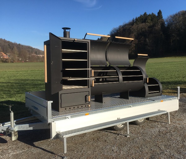 Von Privat: Zu verkaufen Smoker-Trailer