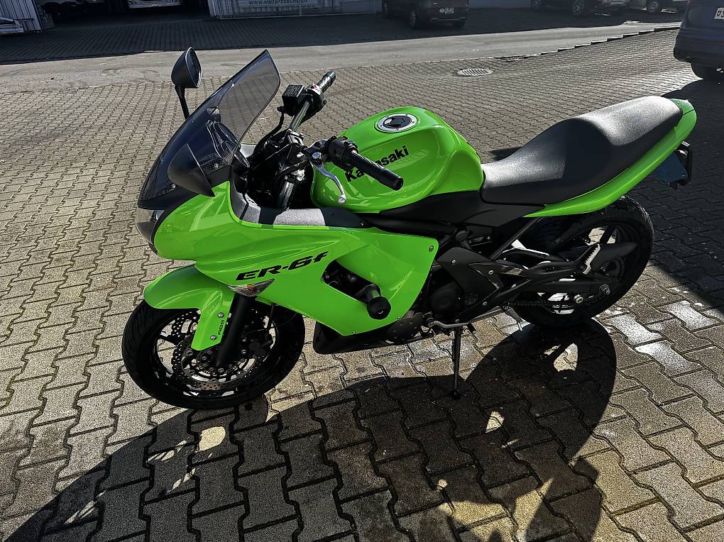 Kawasaki ER-6f