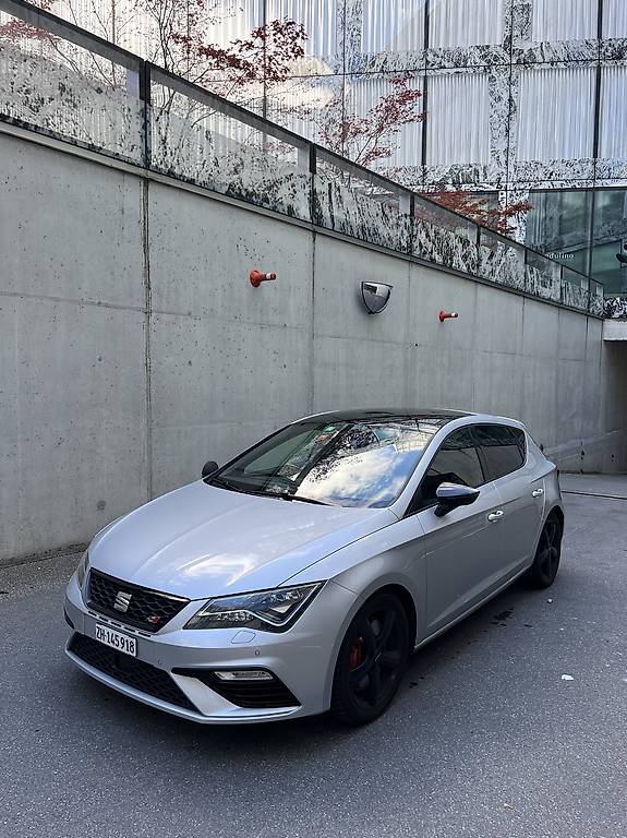 Seat Leon Cupra 300